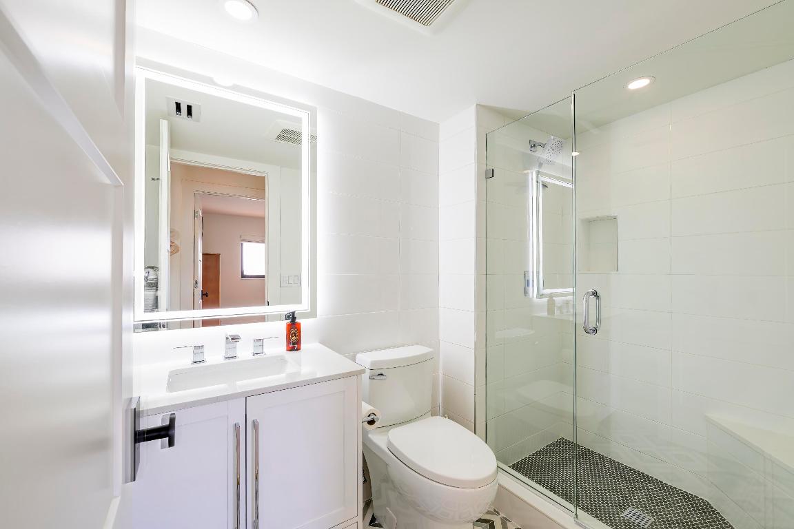 200 Intracoastal Place 507