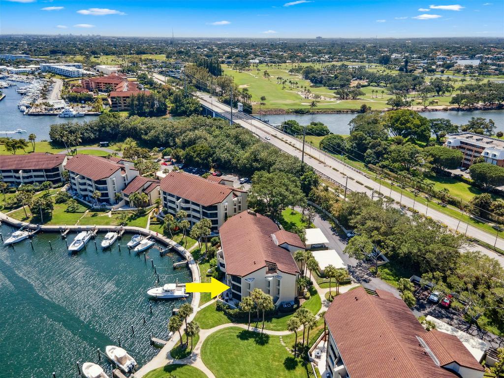 1124 Marine Way W D2l