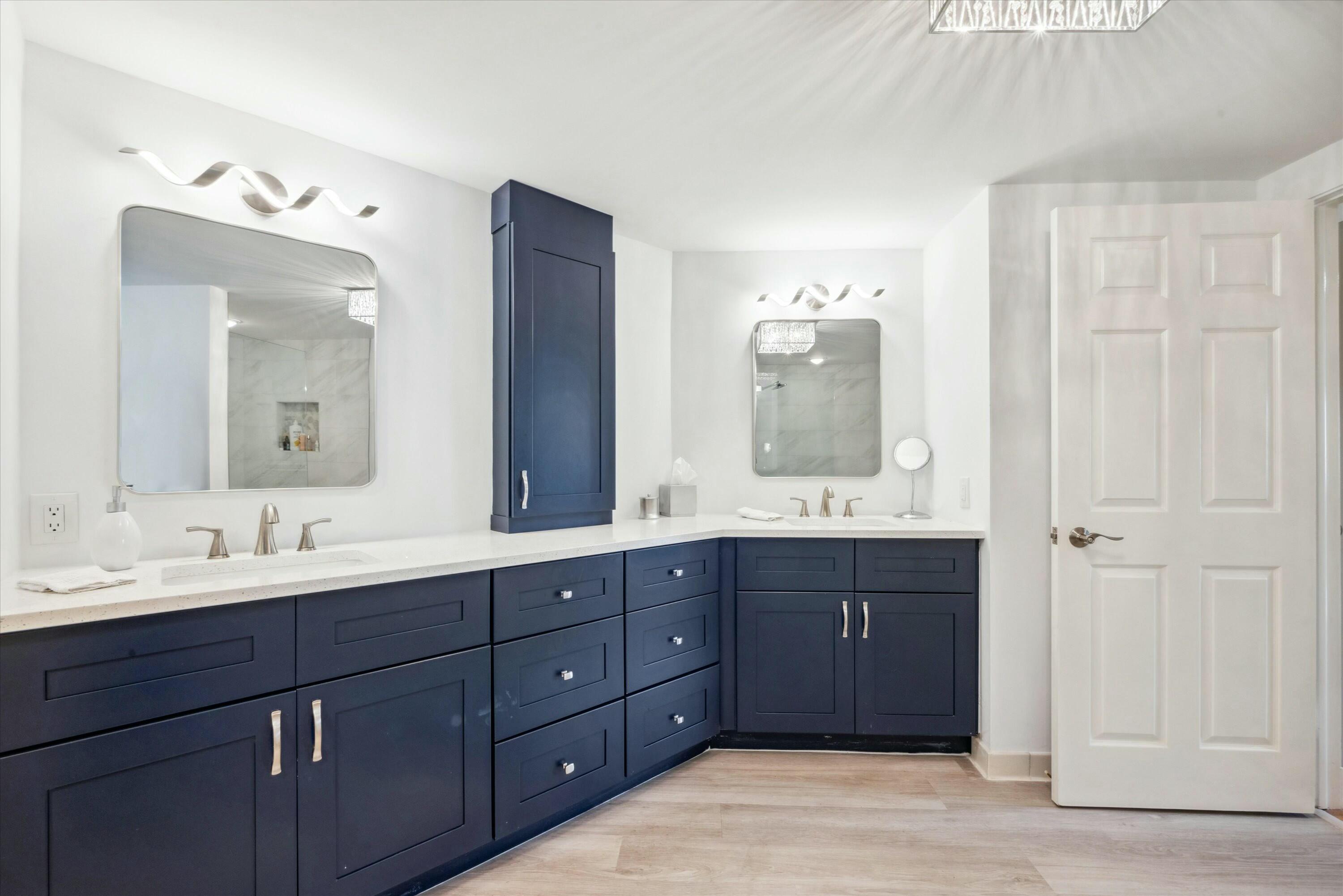 1124 Marine Way W D2l