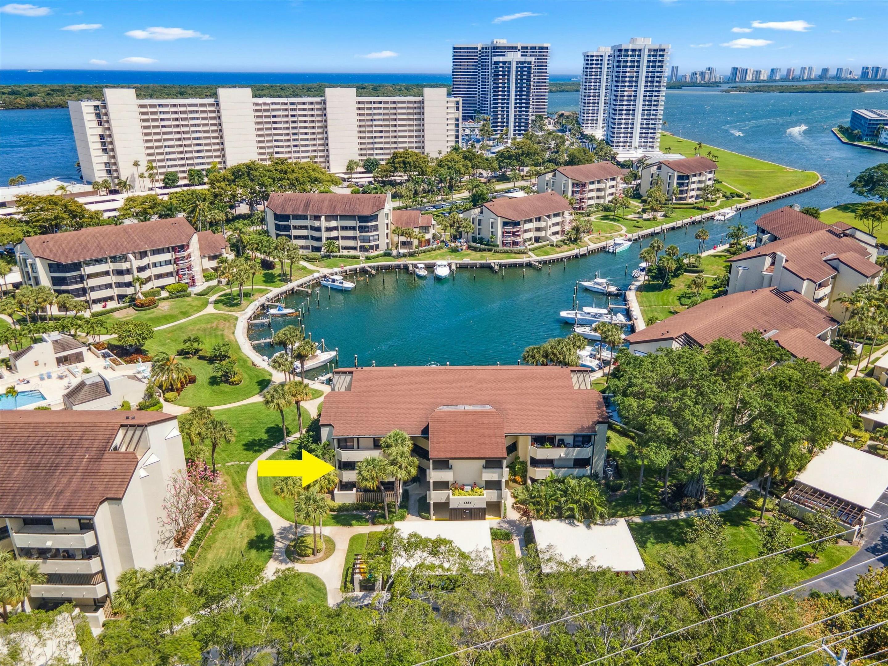 1124 Marine Way W D2l