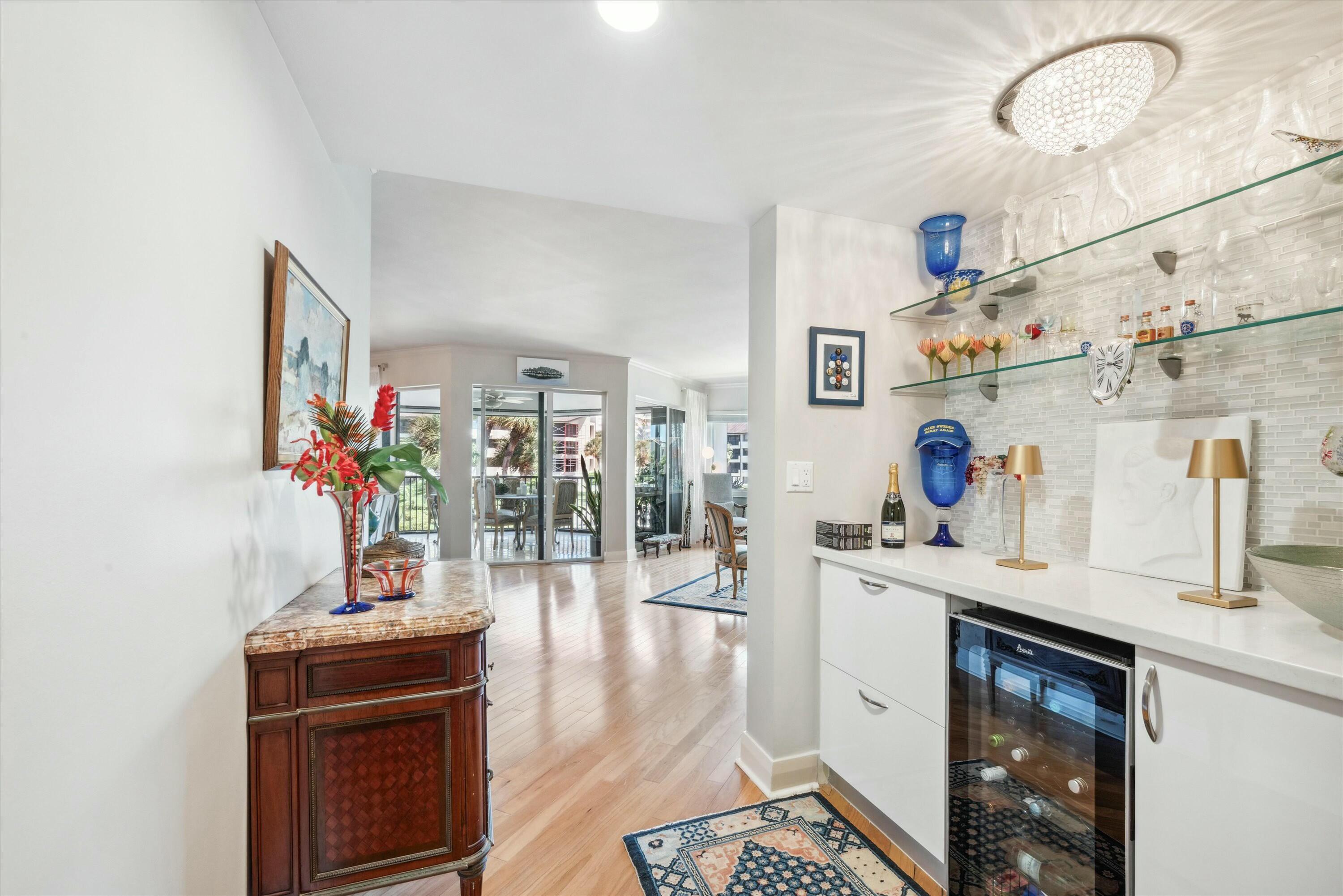 1124 Marine Way W D2l