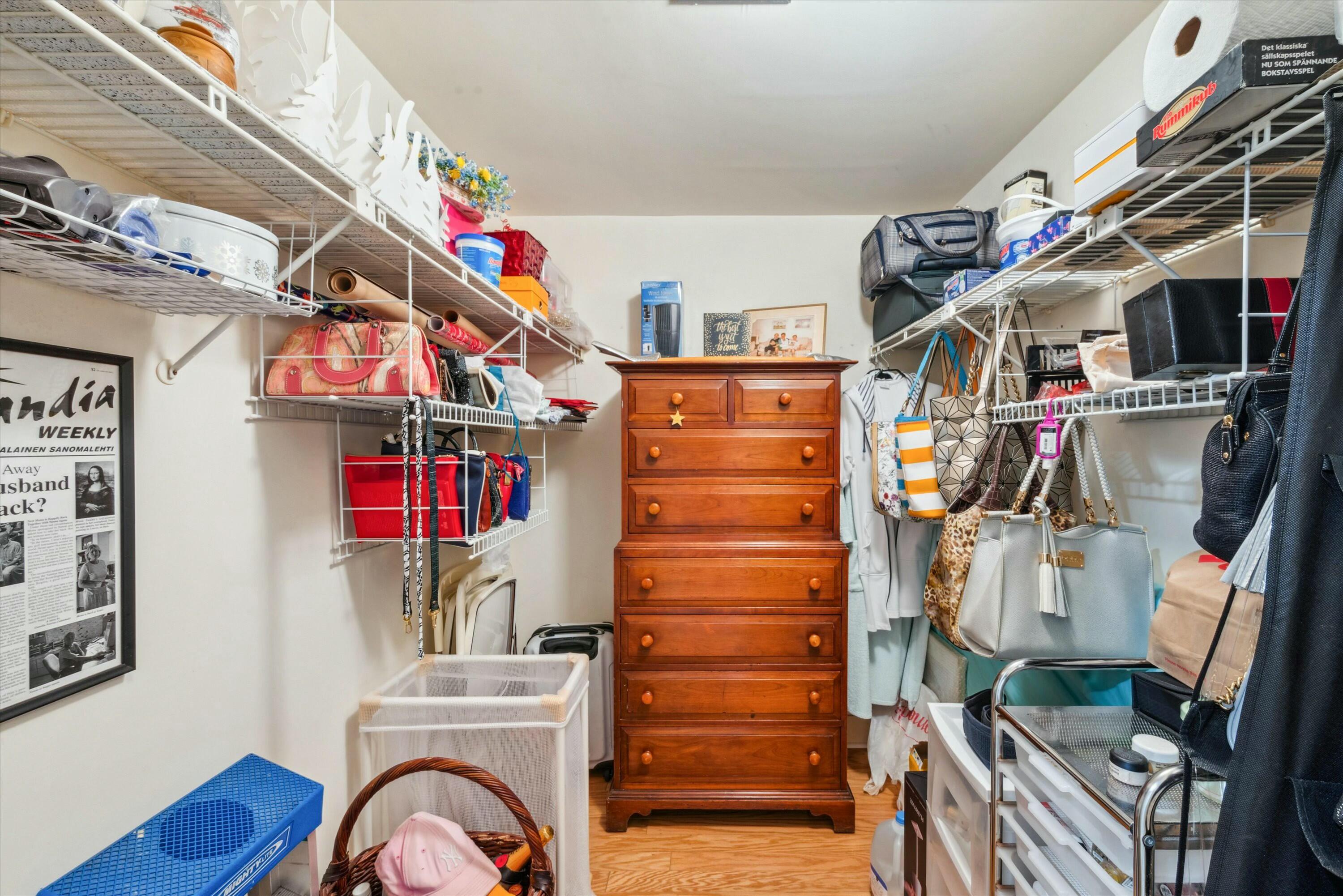 1124 Marine Way W D2l