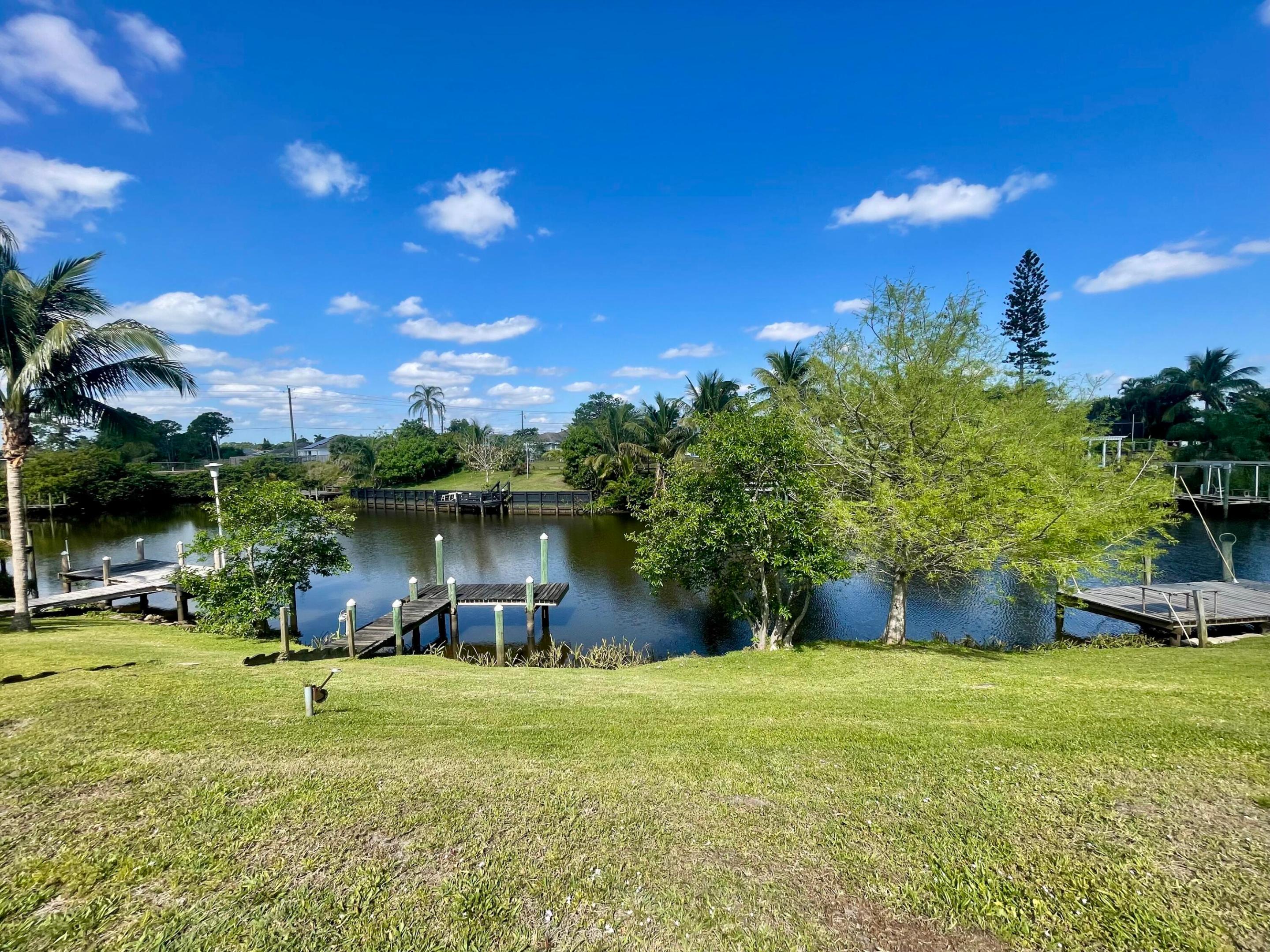 880 SE Degan Drive