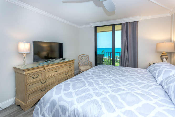 100 Ocean Trail Way 708