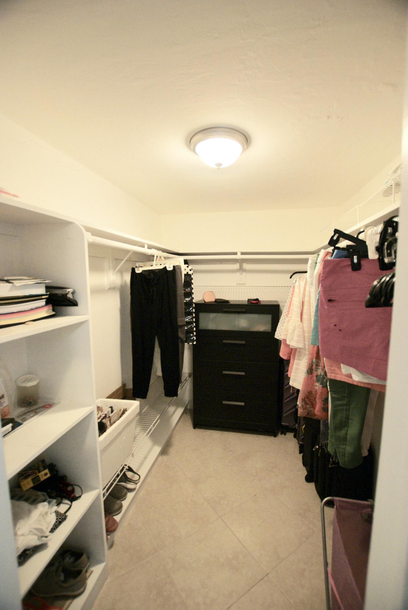 11 Westwood 203a Avenue 203a