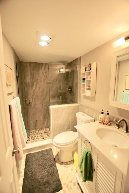 11 Westwood 203a Avenue 203a