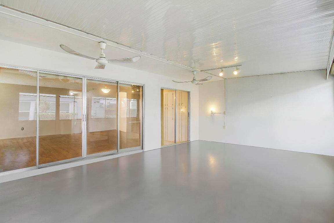 2886 Fernley Drive E 69