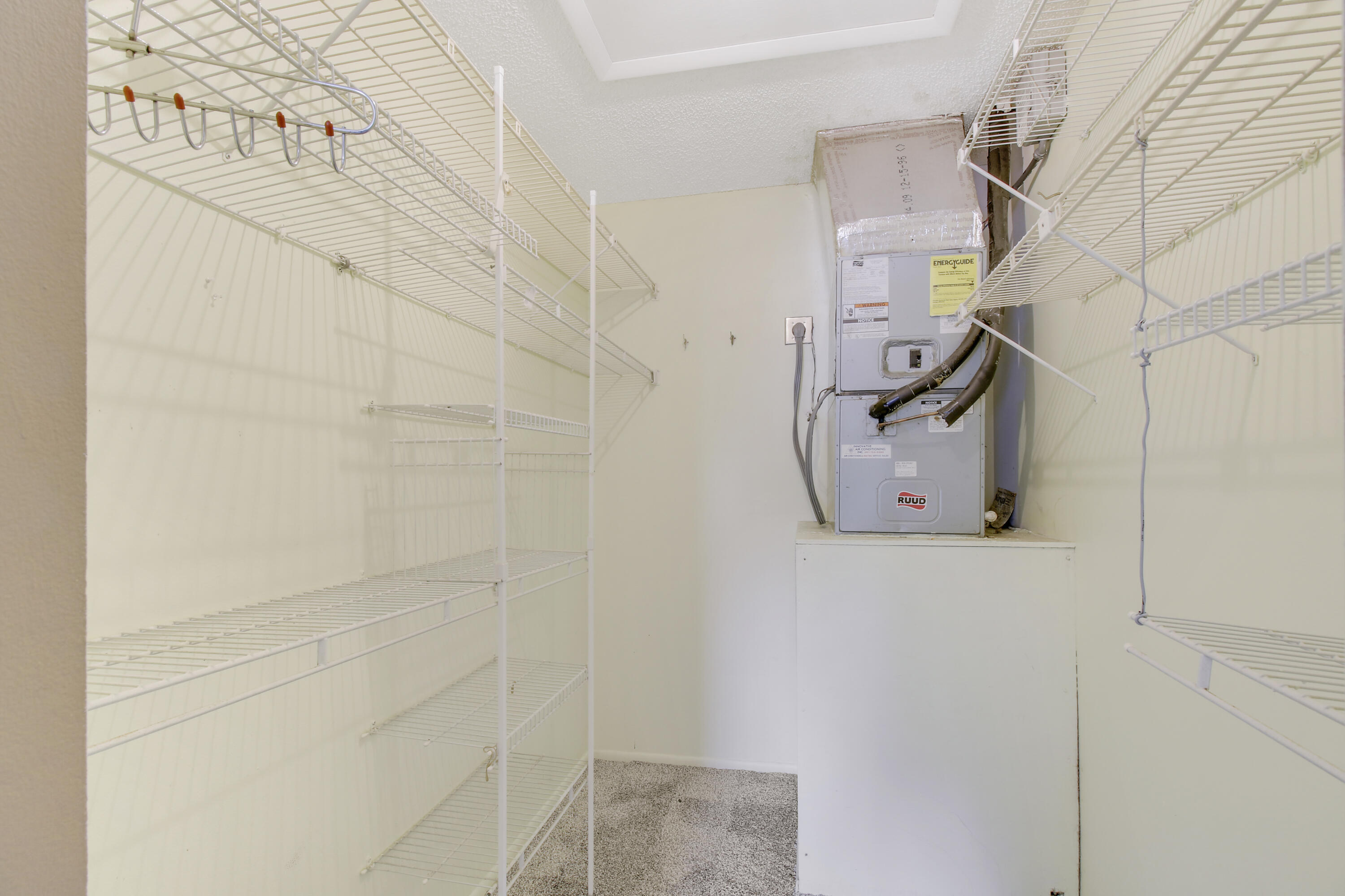 2886 Fernley Drive E 69