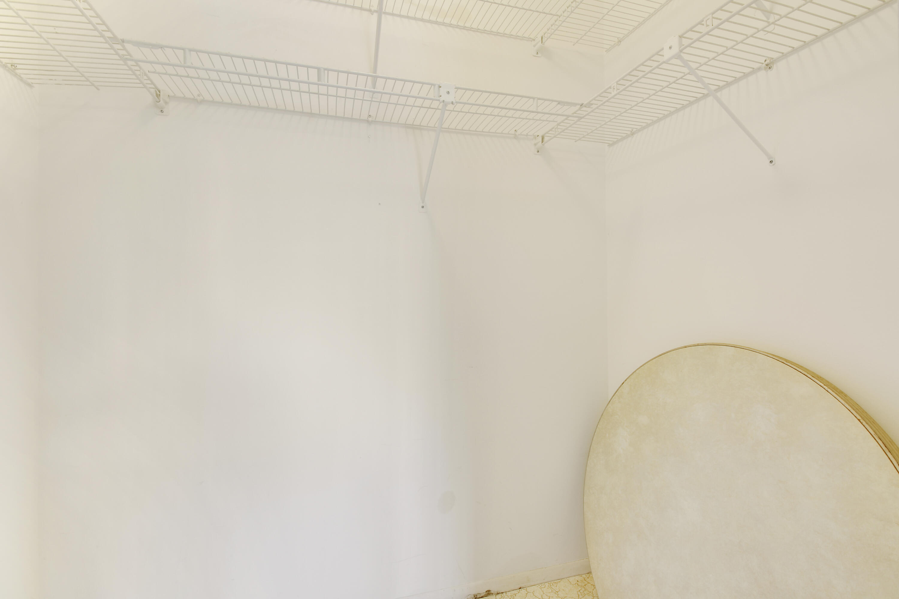 2886 Fernley Drive E 69