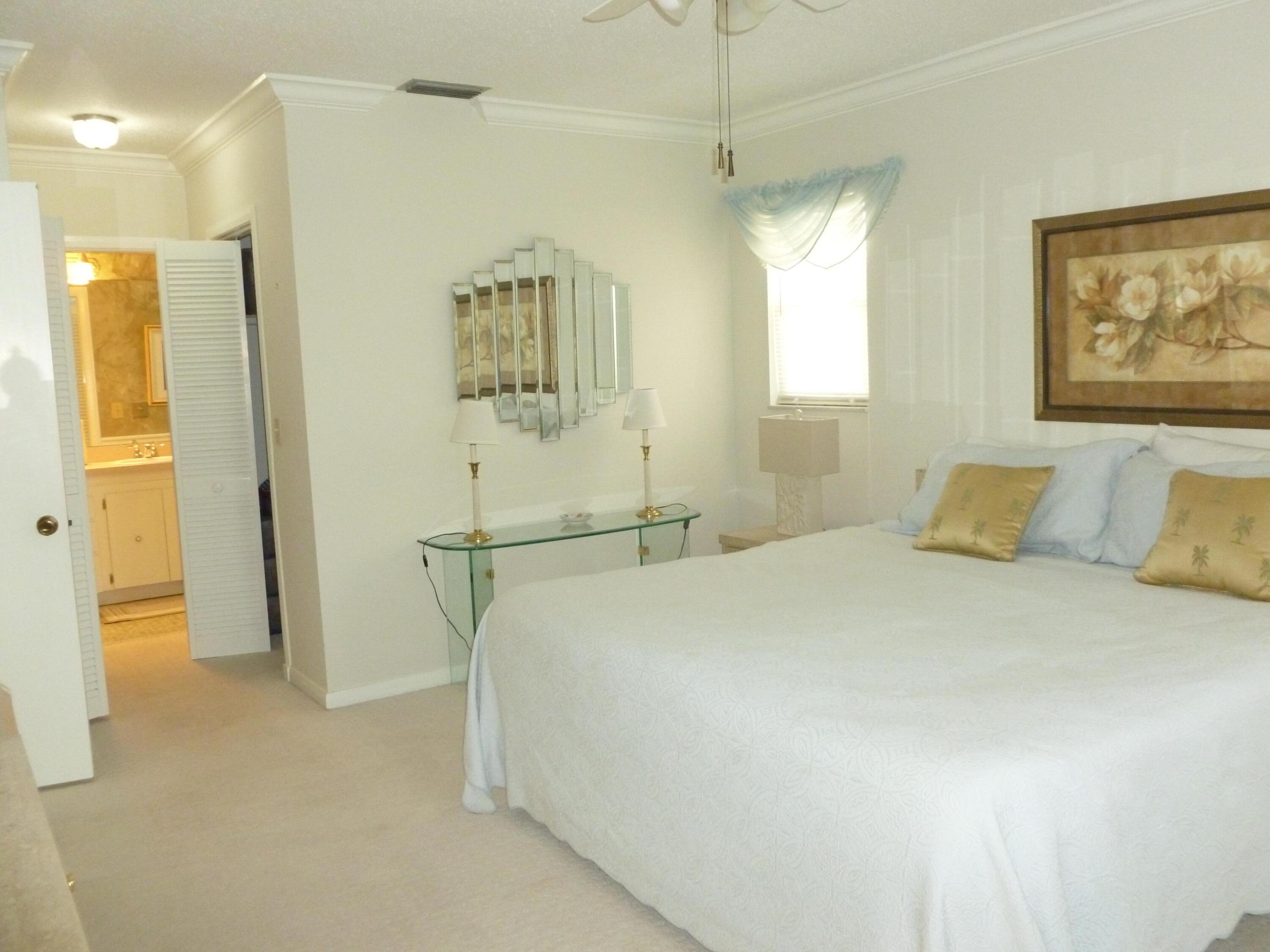 7 SE Turtle Creek Drive F