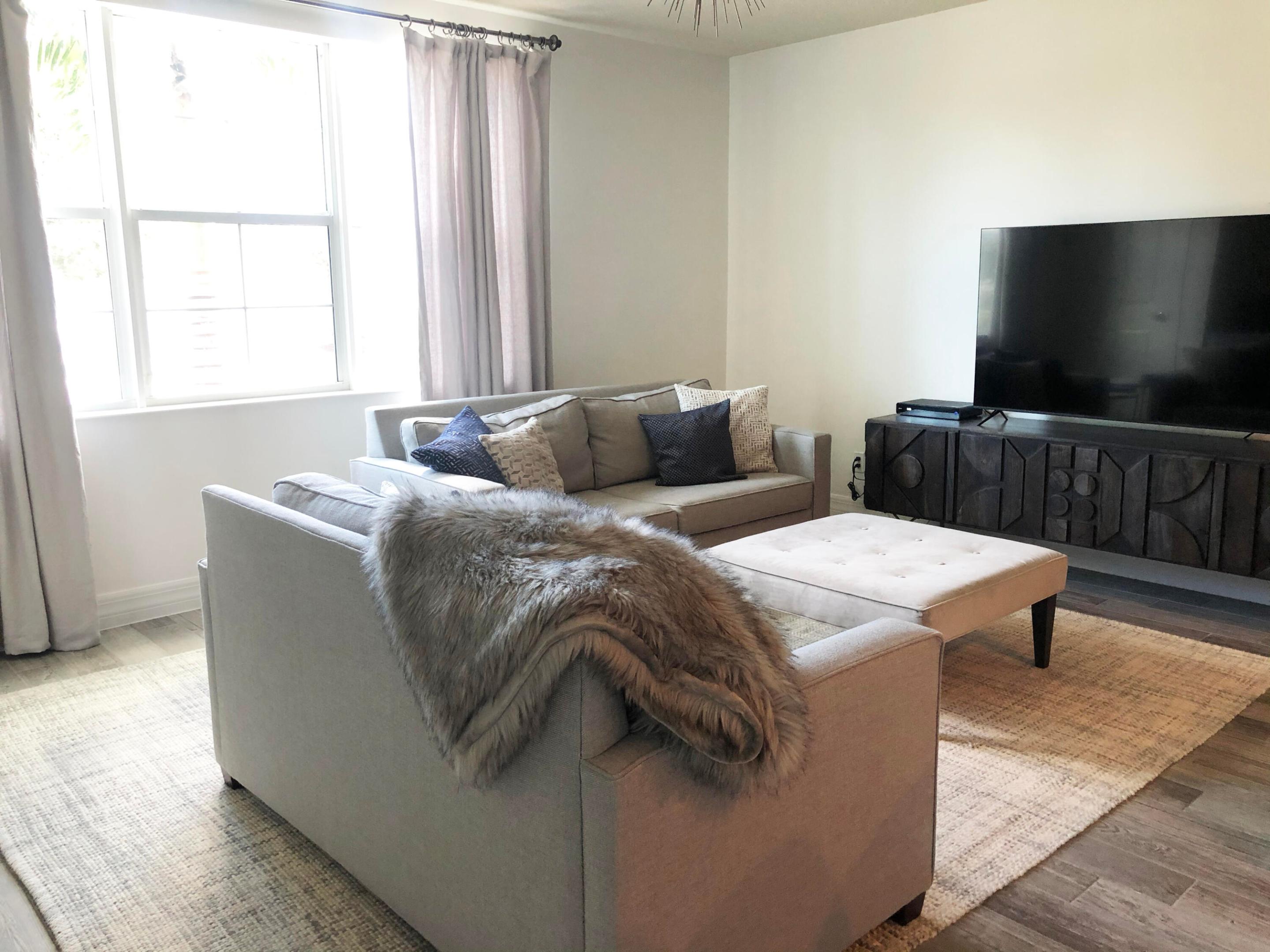 1072 Community Drive