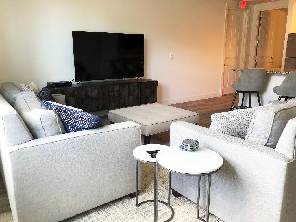 1072 Community Drive