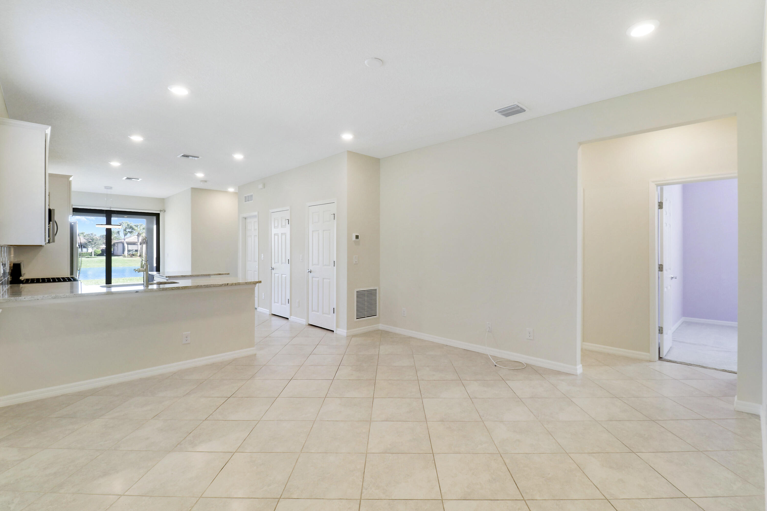 633 SE Monet Drive