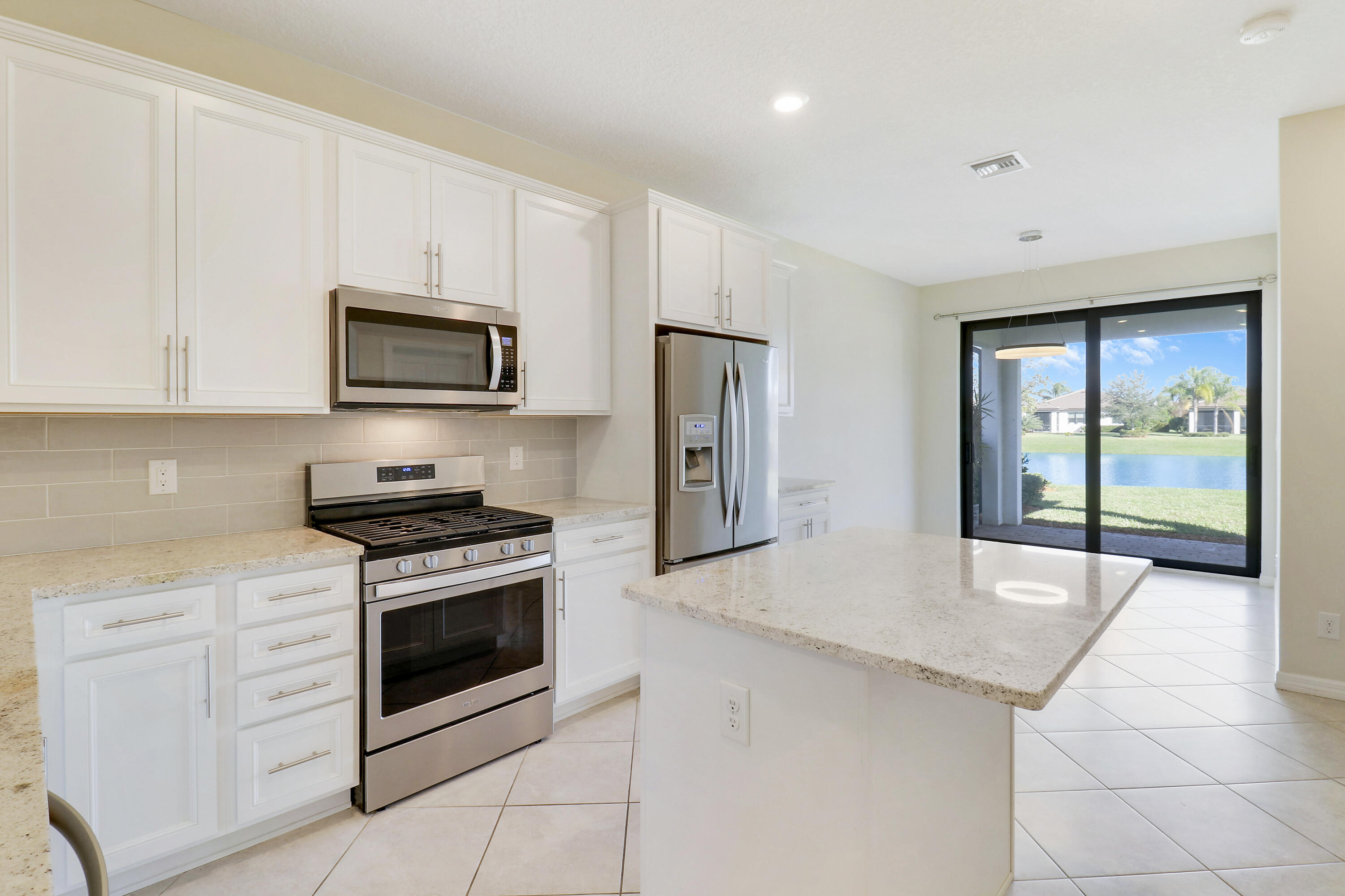 633 SE Monet Drive