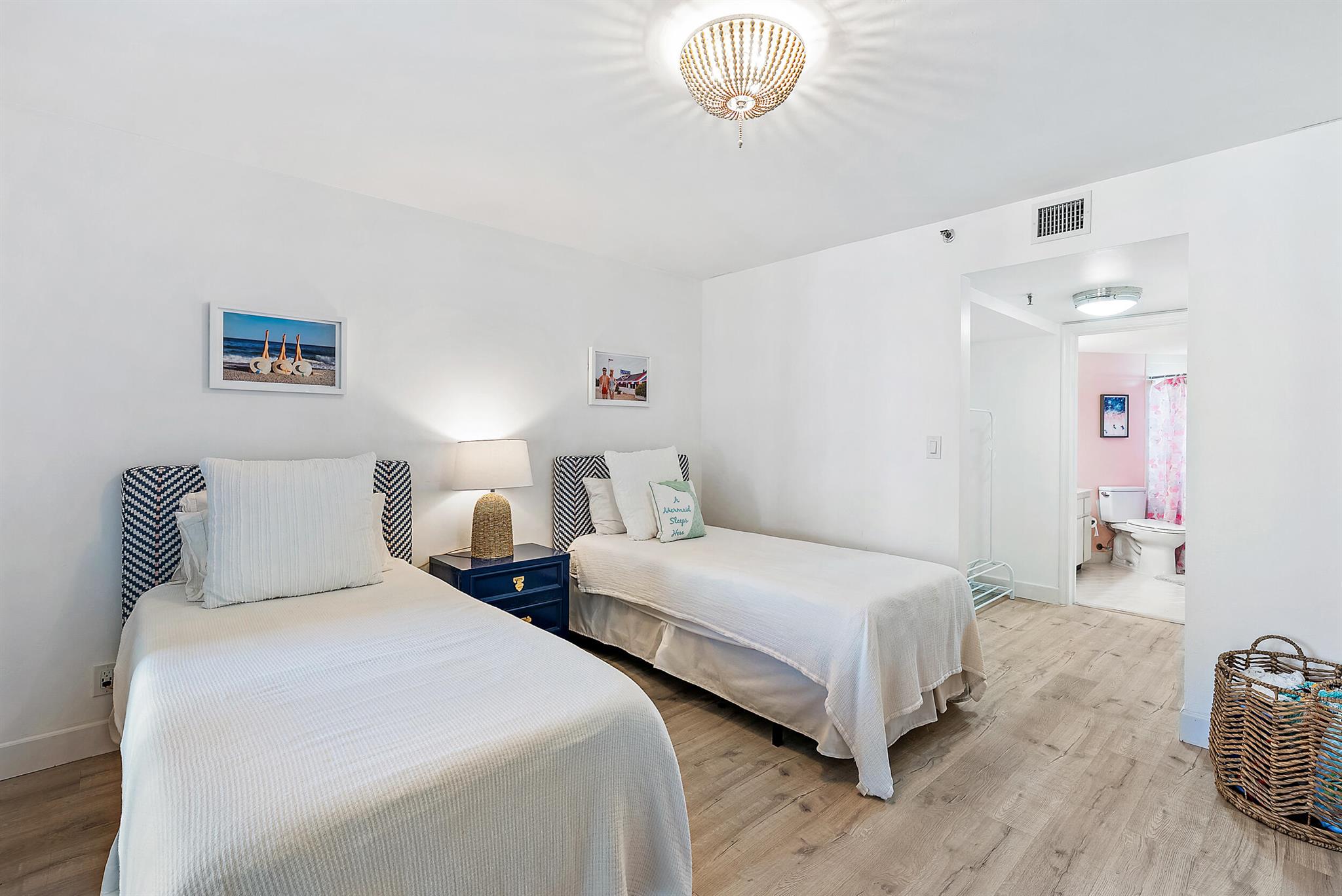 19800 Sandpointe Bay Drive 508