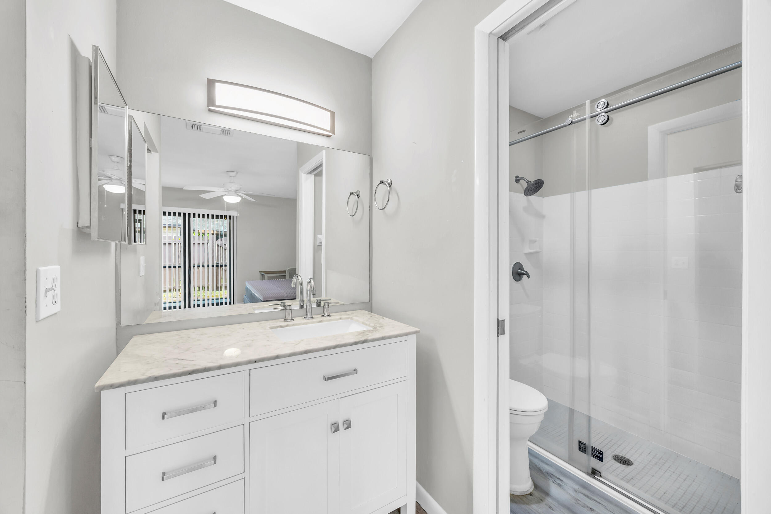 130 Sherwood Circle 14d