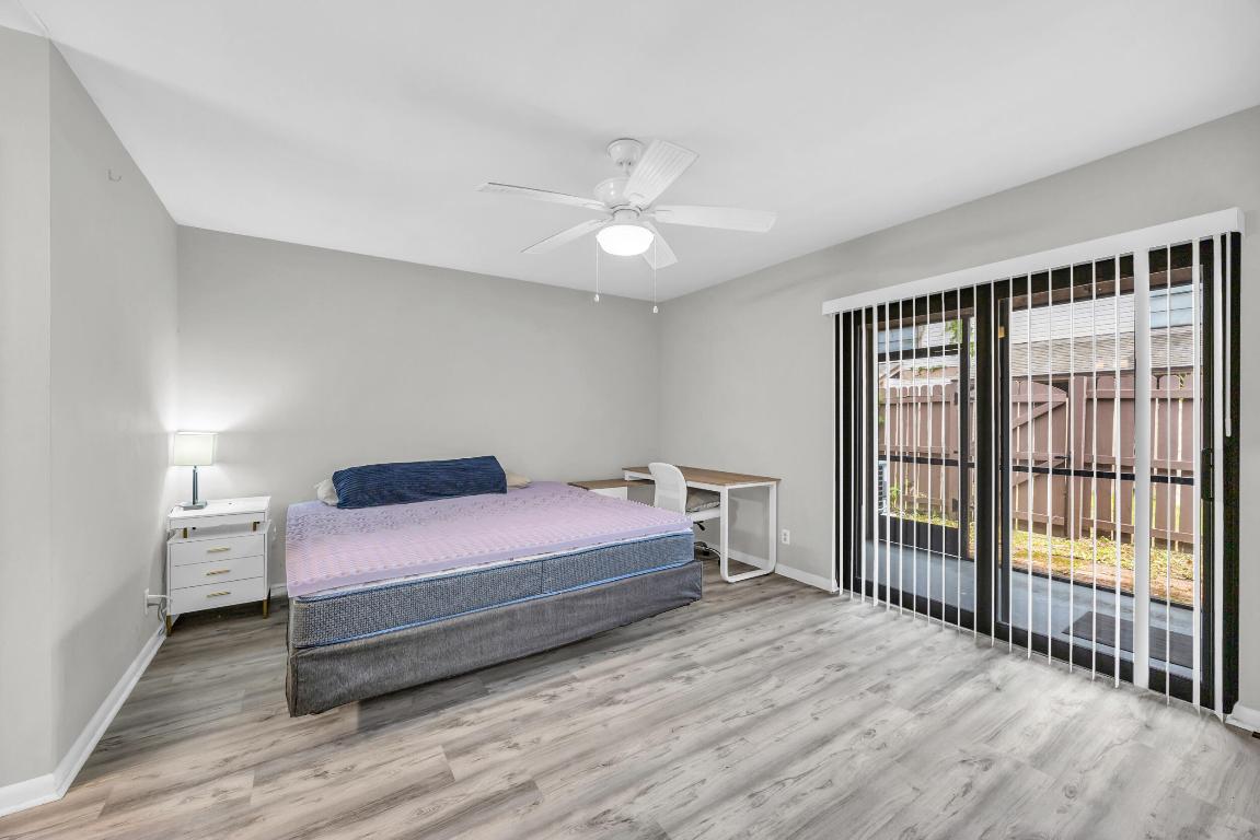 130 Sherwood Circle 14d