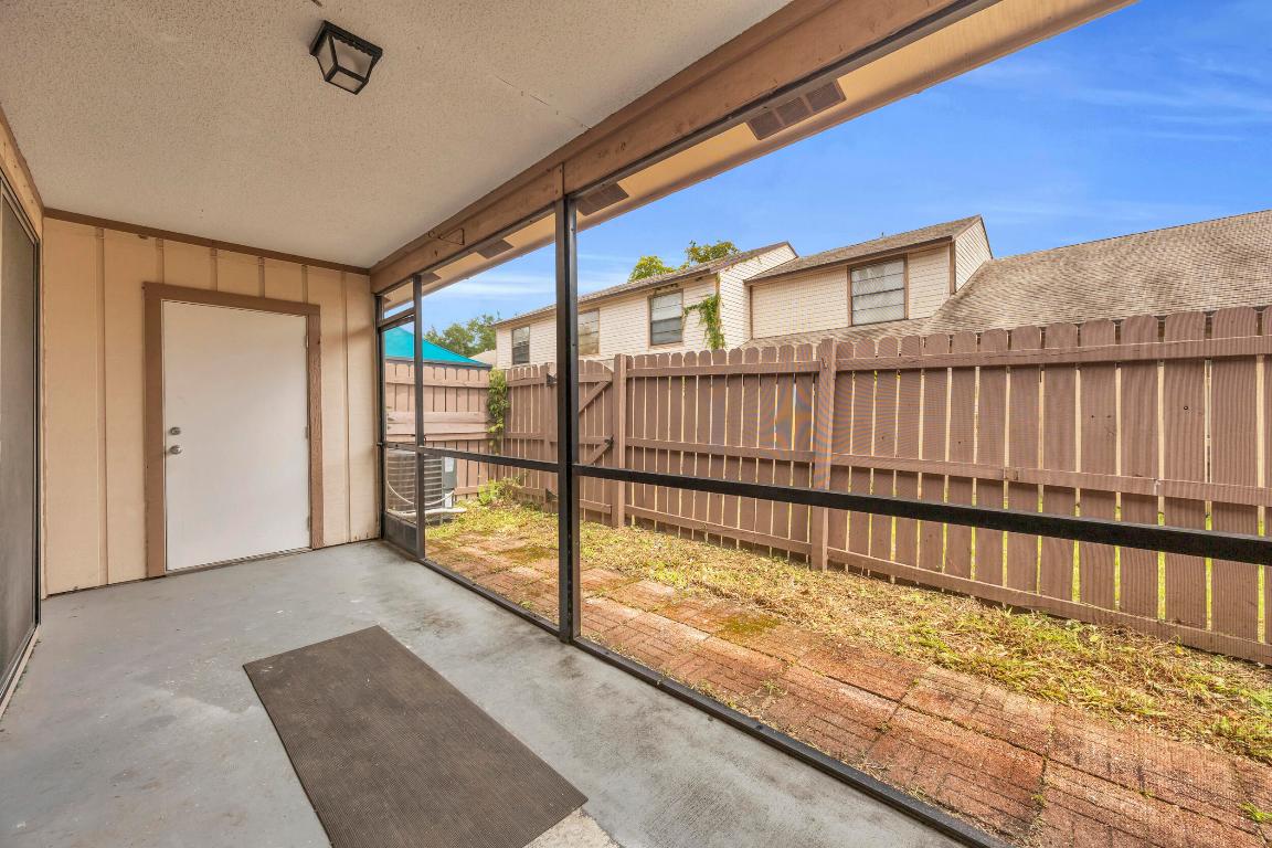 130 Sherwood Circle 14d