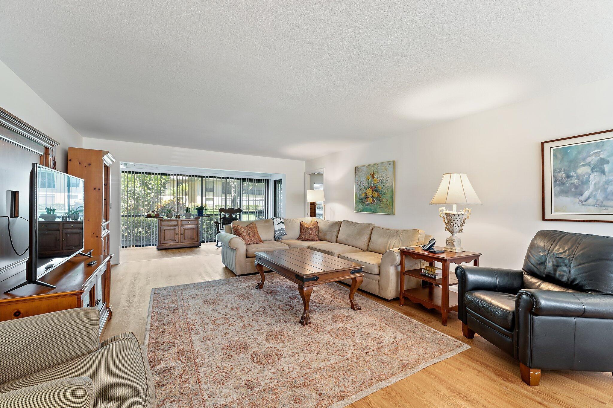 22 SE Turtle Creek Drive B