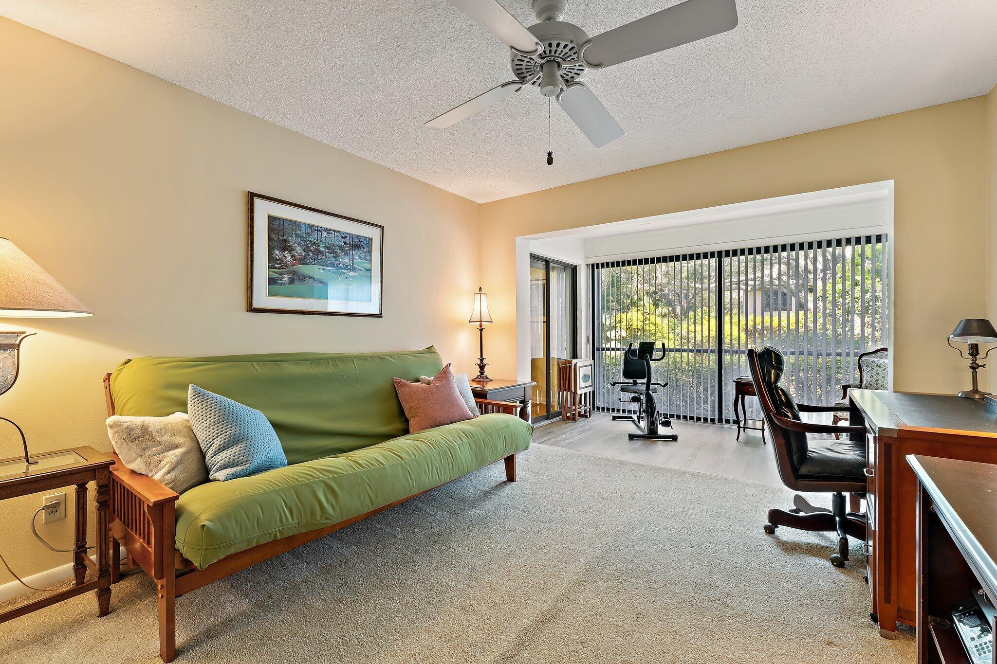 22 SE Turtle Creek Drive B