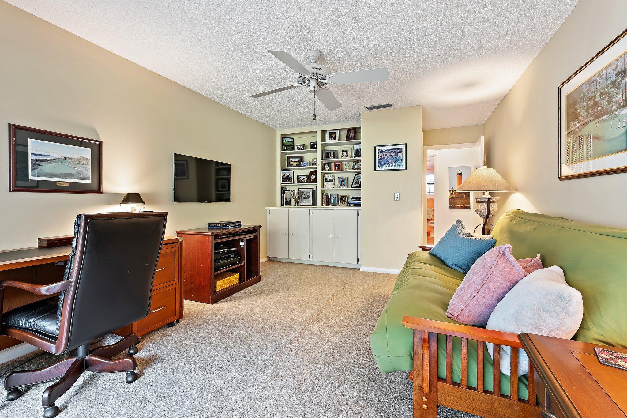 22 SE Turtle Creek Drive B