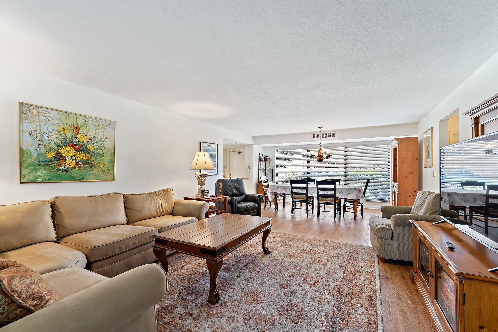 22 SE Turtle Creek Drive B