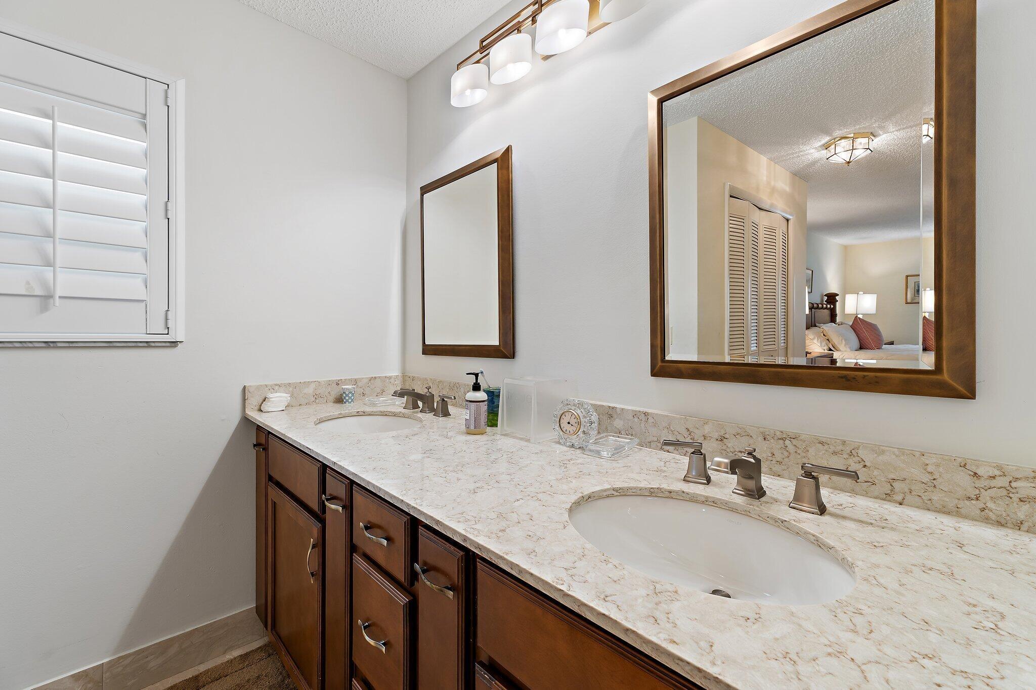 22 SE Turtle Creek Drive B