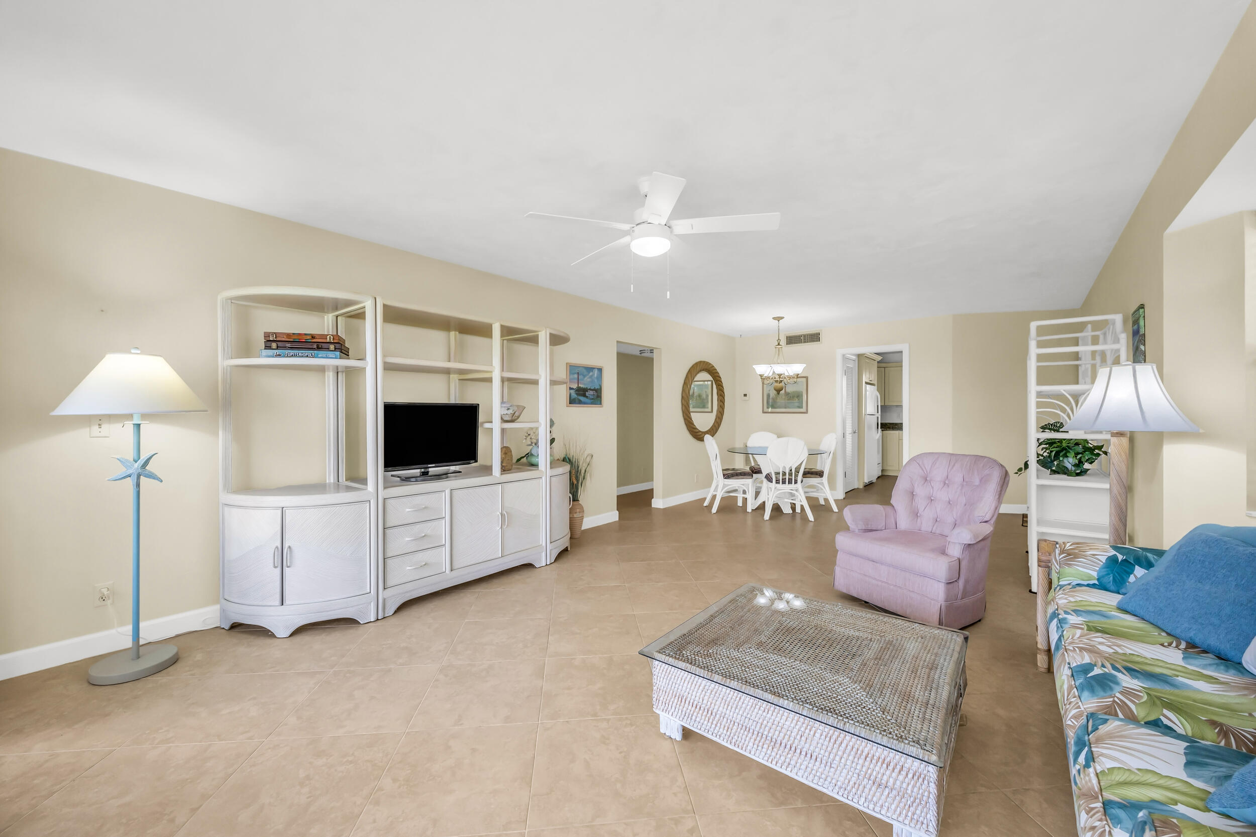 755 Saturn Street G101
