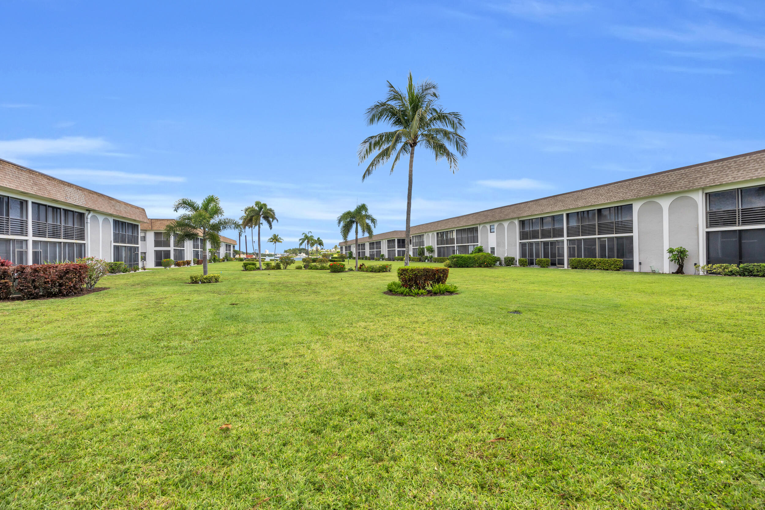 755 Saturn Street G101