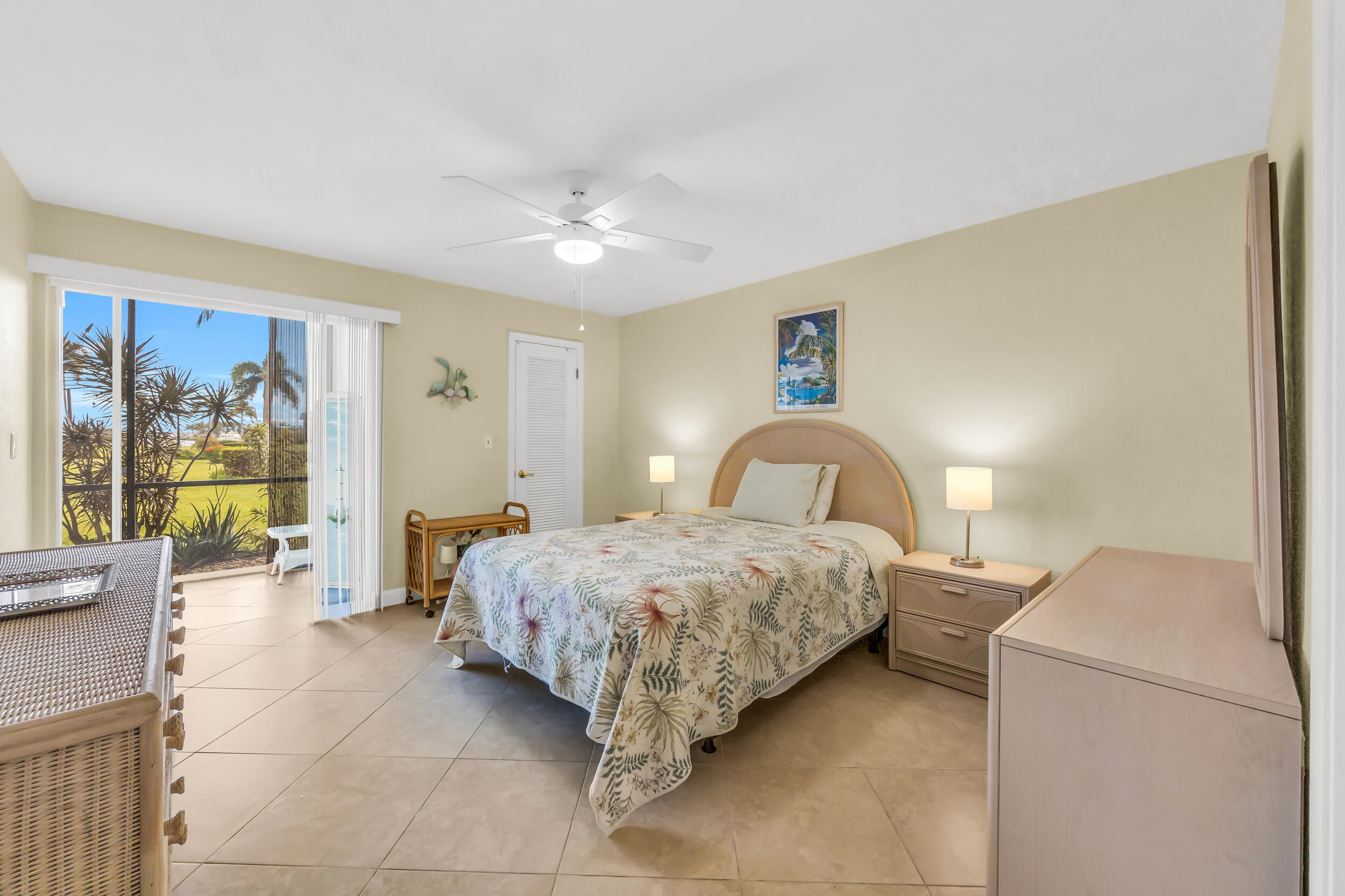 755 Saturn Street G101
