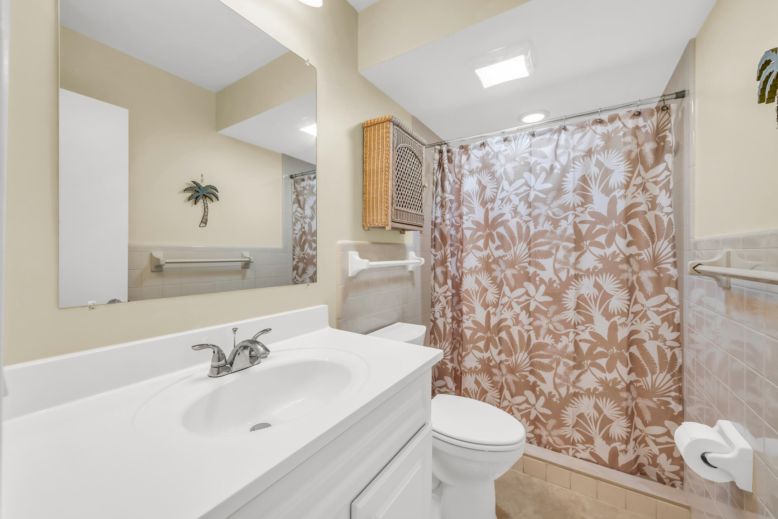 755 Saturn Street G101
