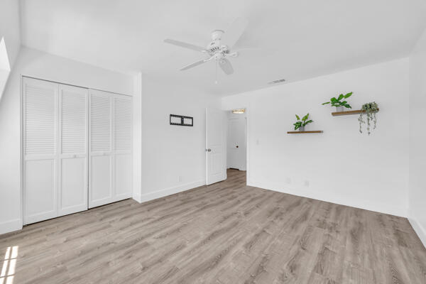 415 N Cypress Drive 0080