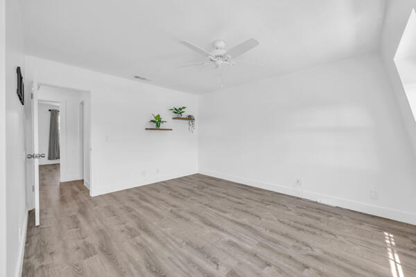 415 N Cypress Drive 0080