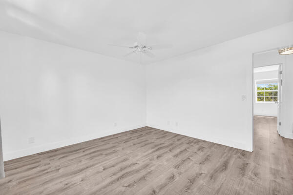 415 N Cypress Drive 0080