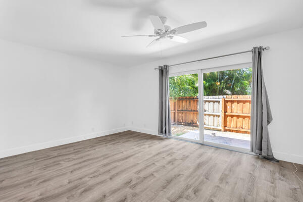 415 N Cypress Drive 0080