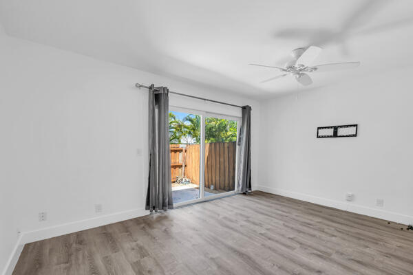 415 N Cypress Drive 0080