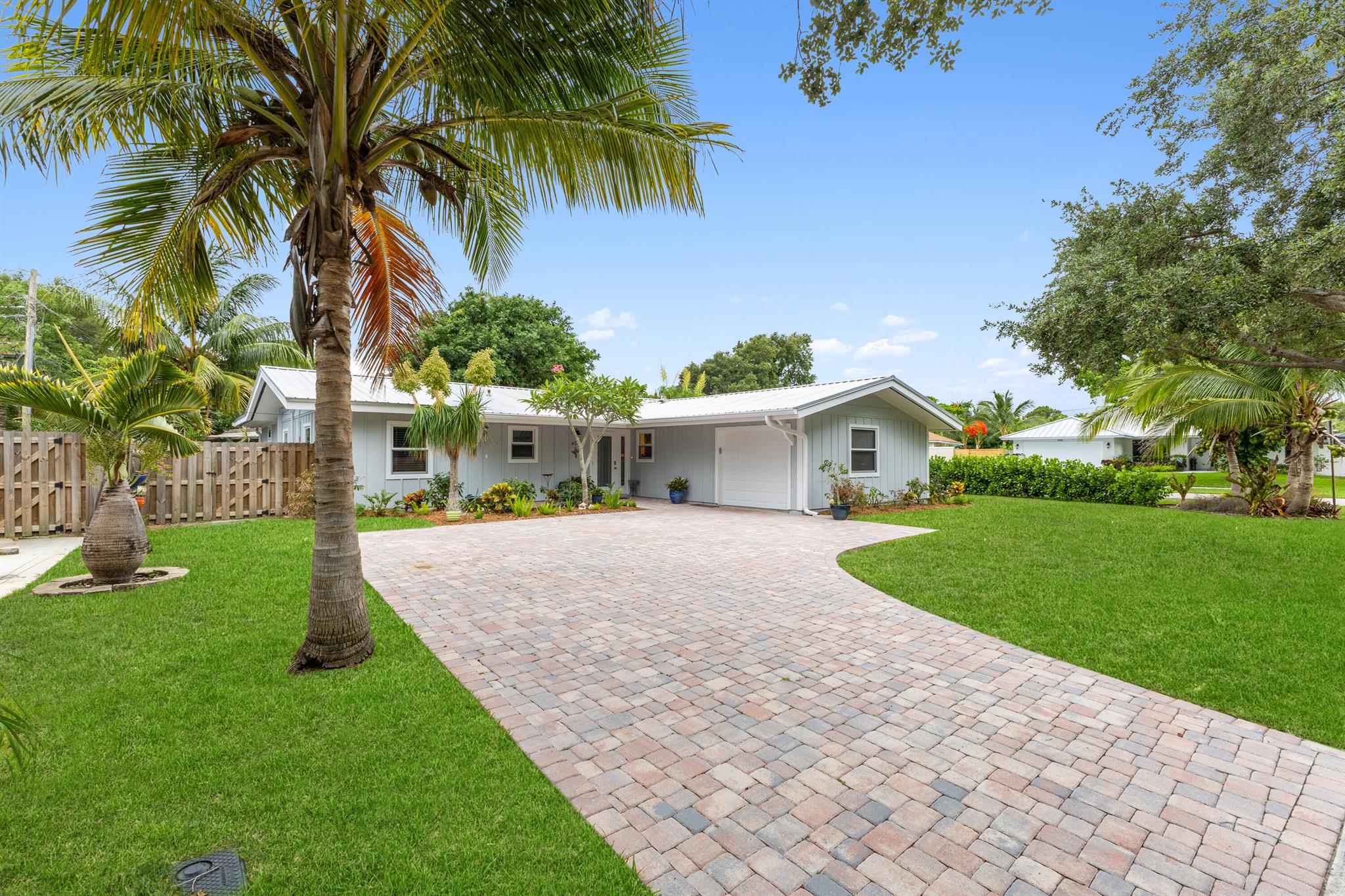 454 Tequesta Drive