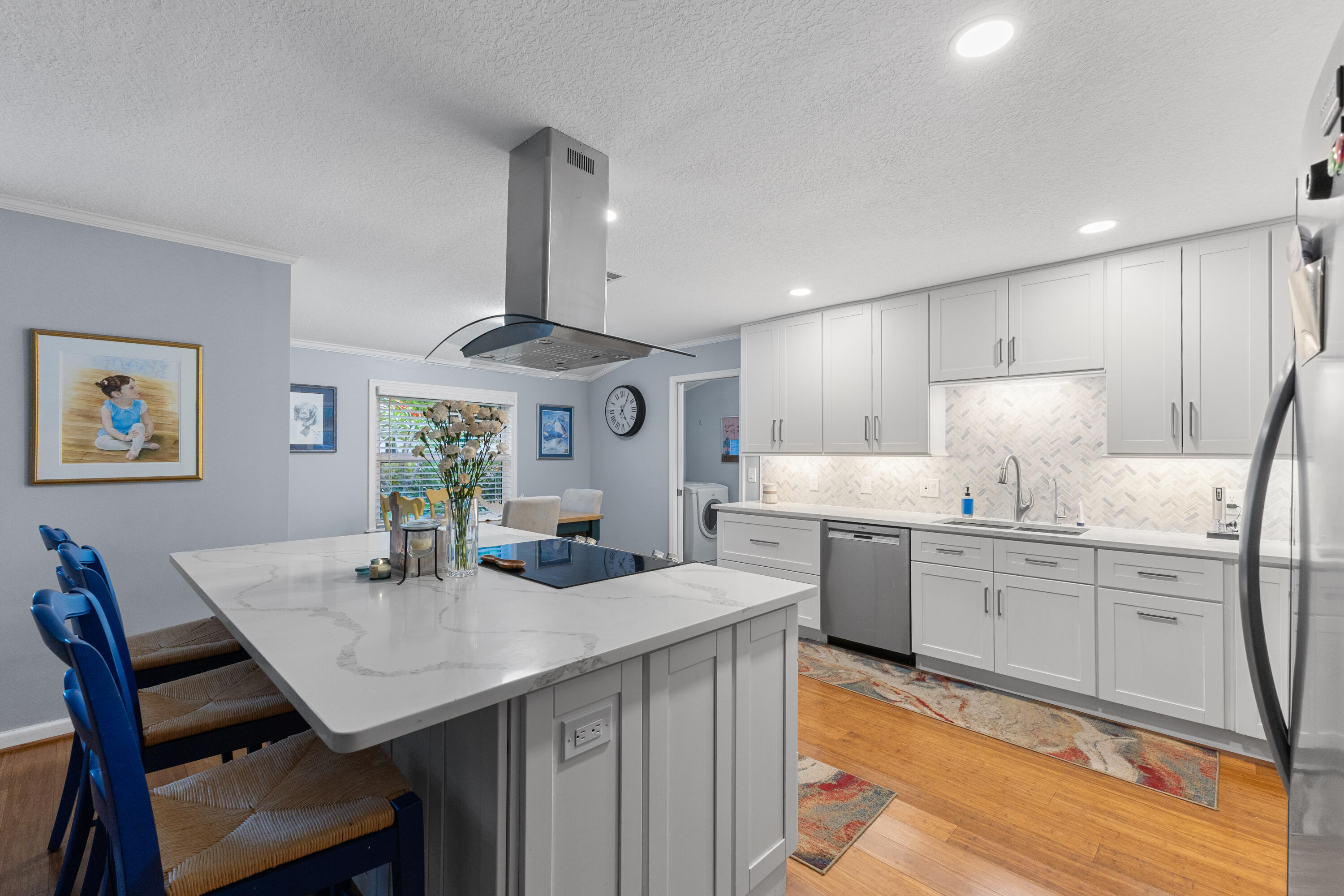 454 Tequesta Drive