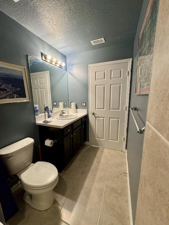 1526 SW Mercedes Avenue