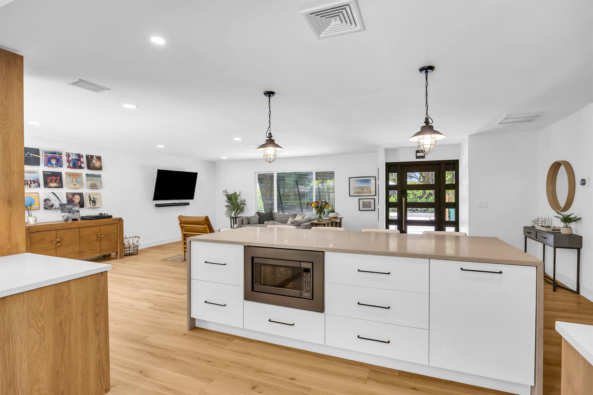 354 Country Club Drive