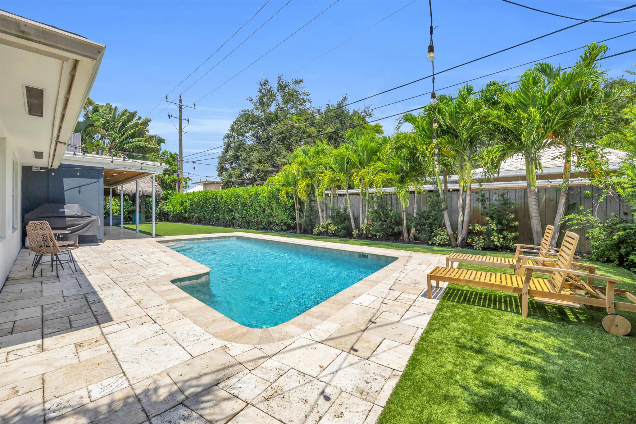 354 Country Club Drive