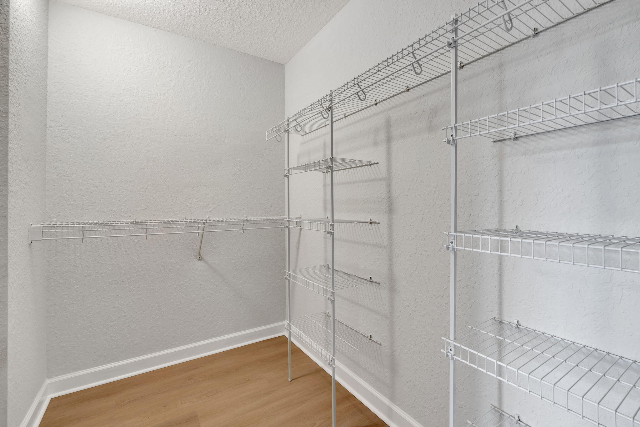 5904 SE Crooked Oak Avenue