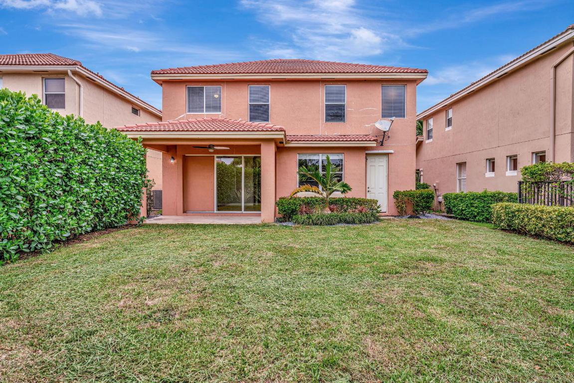 5904 SE Crooked Oak Avenue