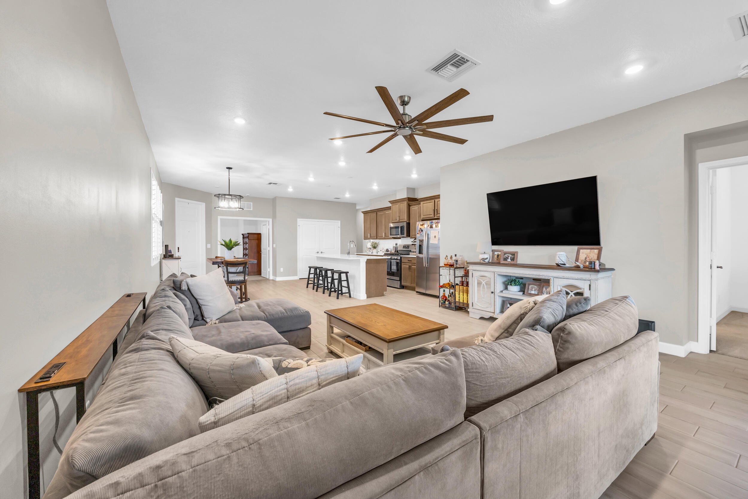 1246 Tangled Orchard Trce