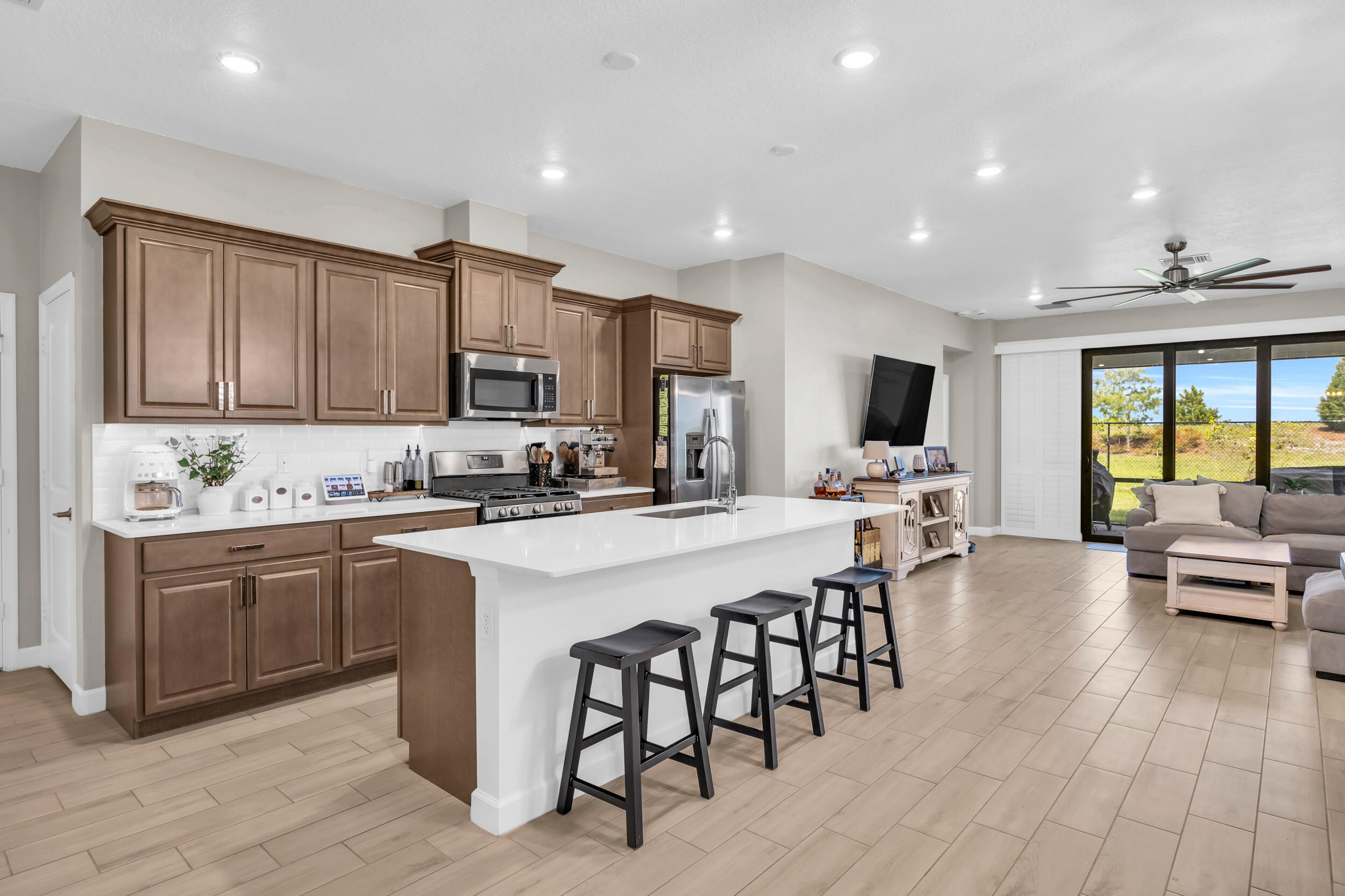 1246 Tangled Orchard Trce