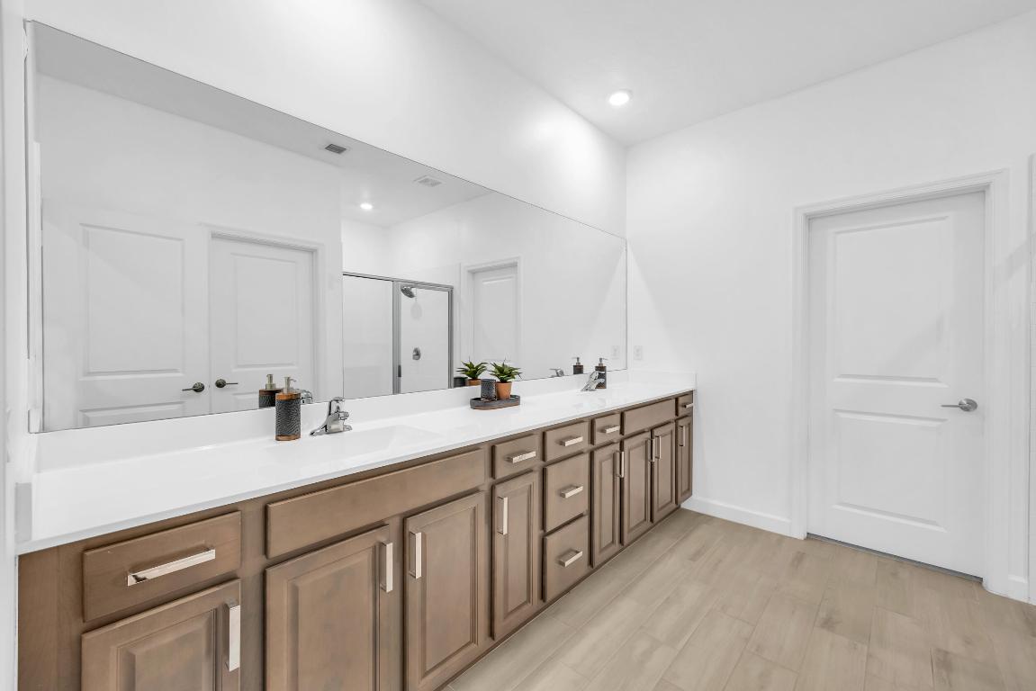 1246 Tangled Orchard Trce