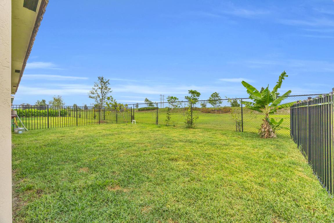 1246 Tangled Orchard Trce