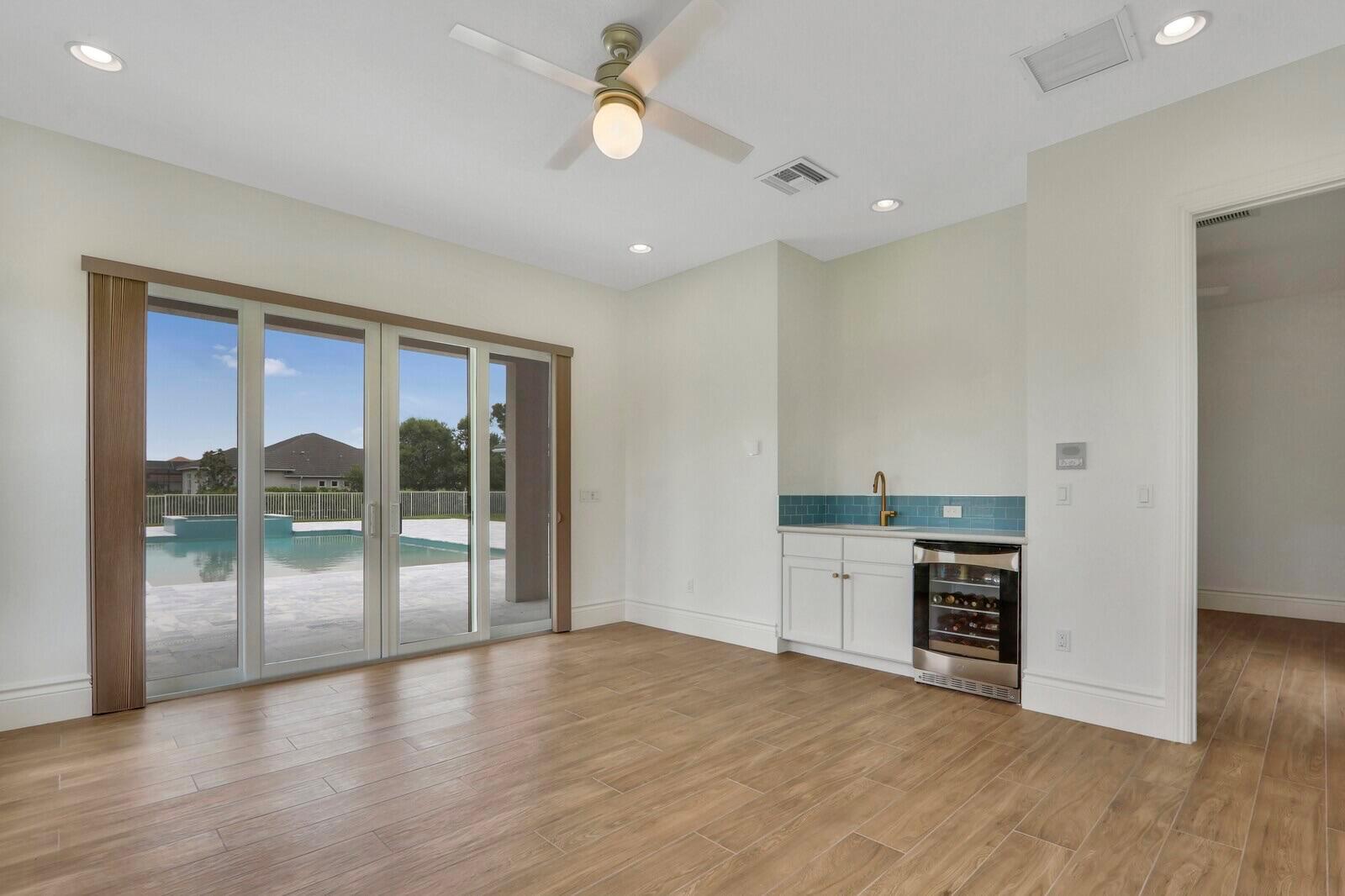 10032 Calabrese Trail