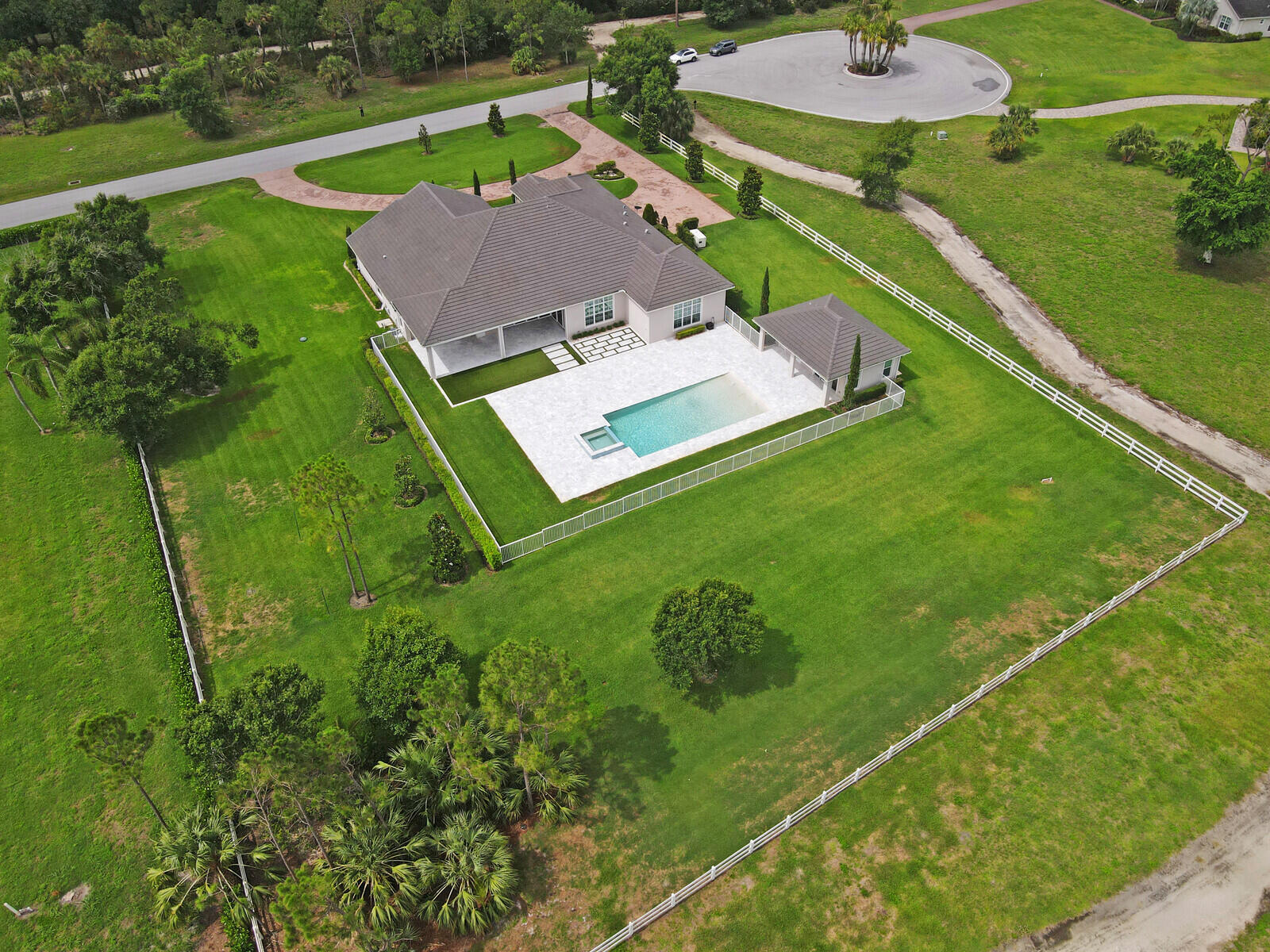 10032 Calabrese Trail