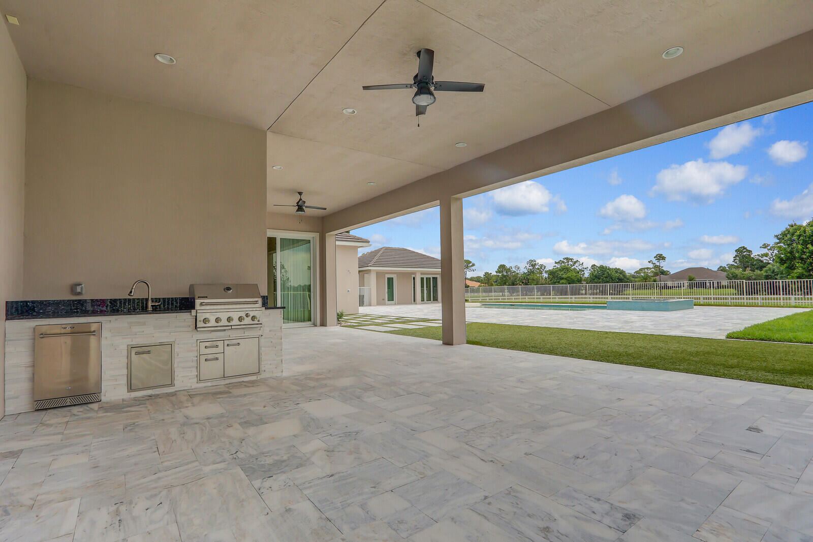 10032 Calabrese Trail